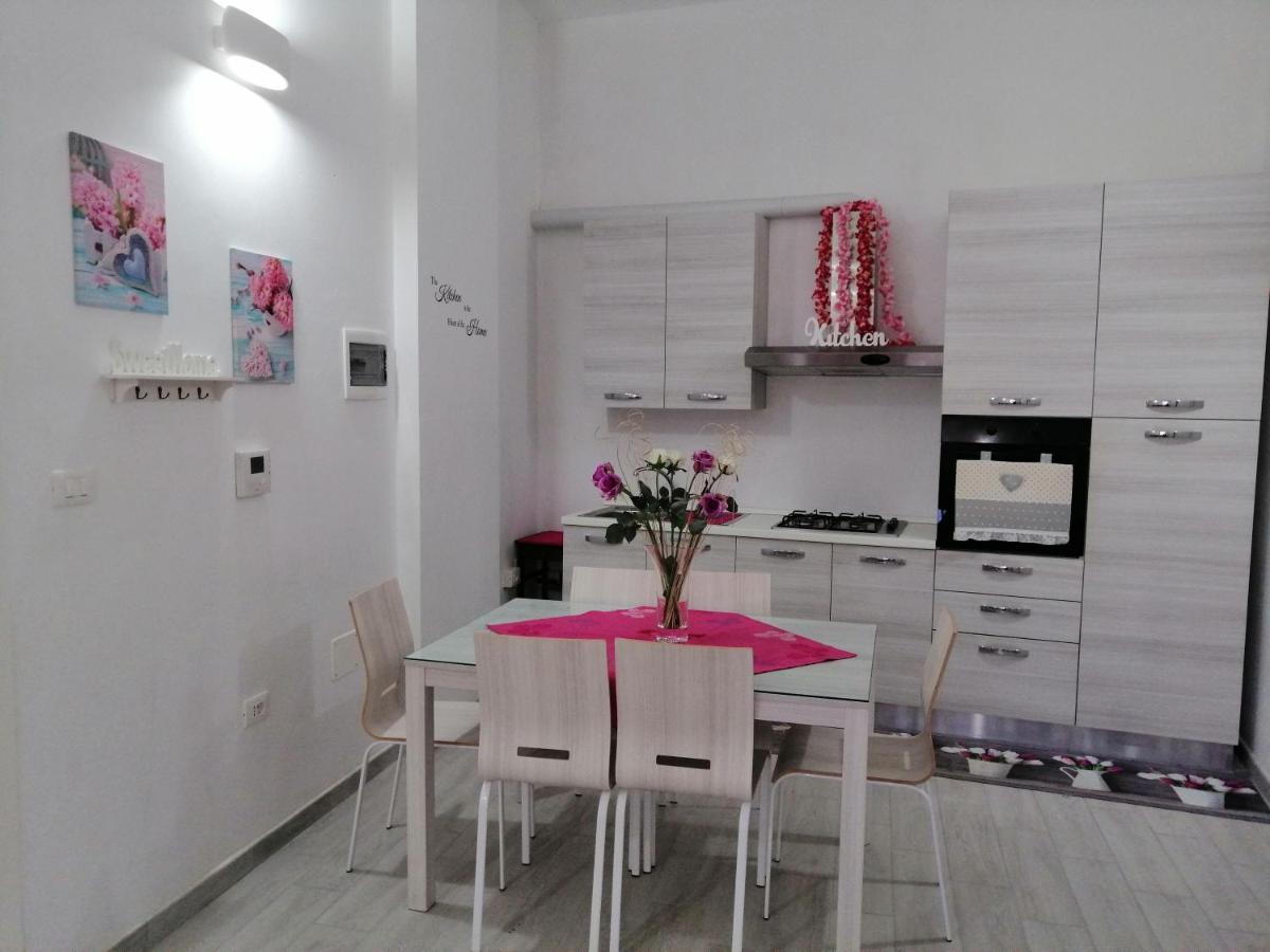 La Casa Di Chiara Lägenhet Taviano  Exteriör bild