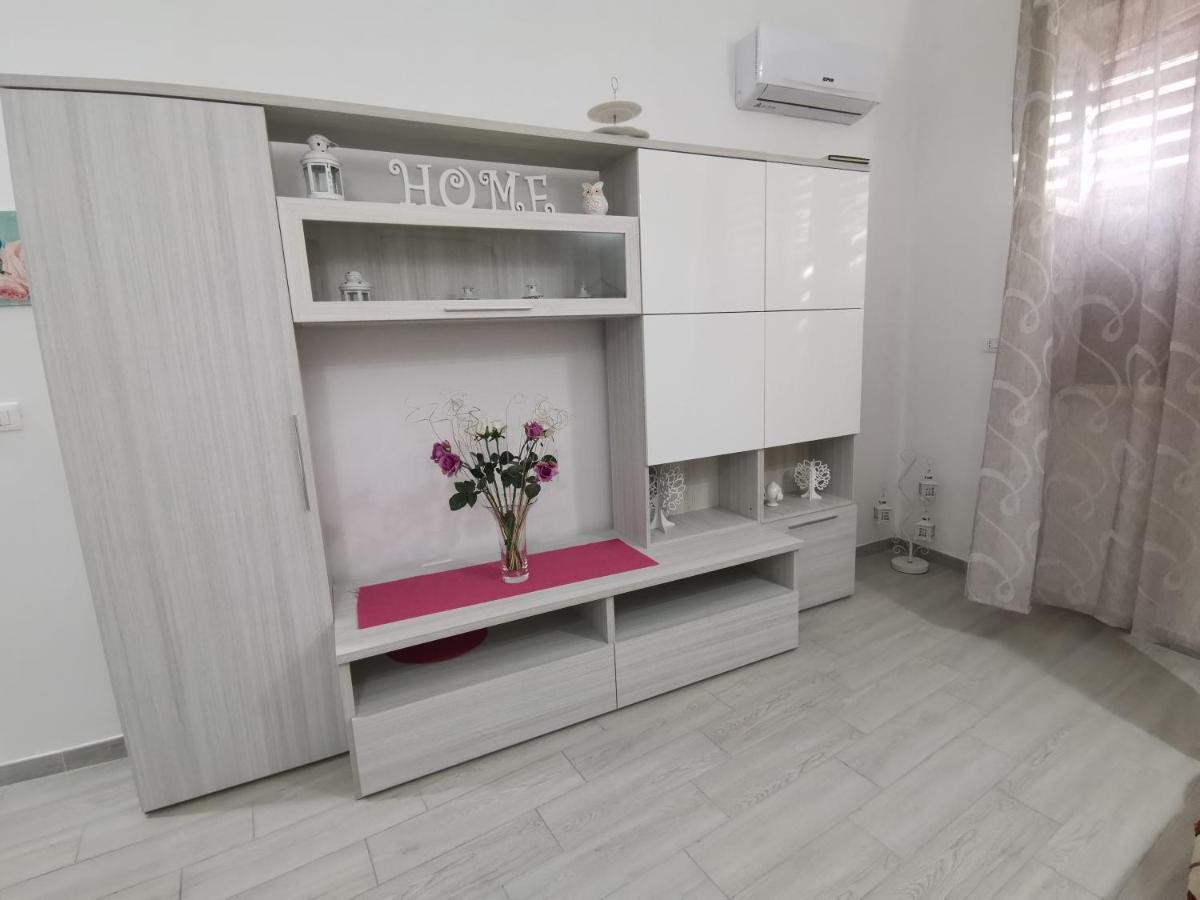 La Casa Di Chiara Lägenhet Taviano  Exteriör bild